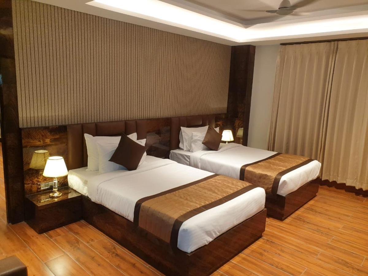 Hotel Suncity Palace Katihar Esterno foto