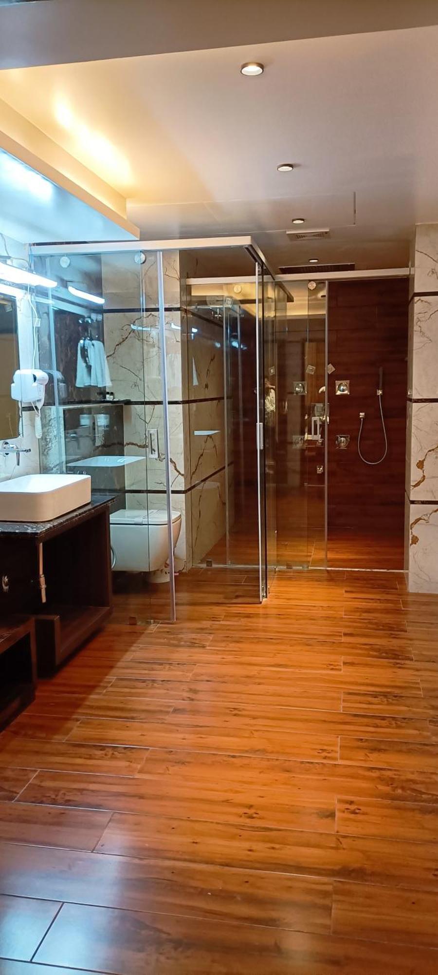 Hotel Suncity Palace Katihar Esterno foto