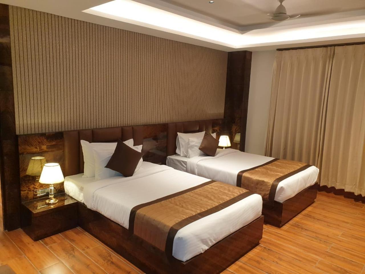Hotel Suncity Palace Katihar Esterno foto