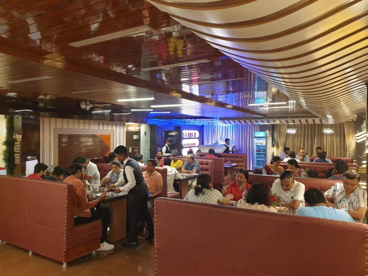 Hotel Suncity Palace Katihar Esterno foto