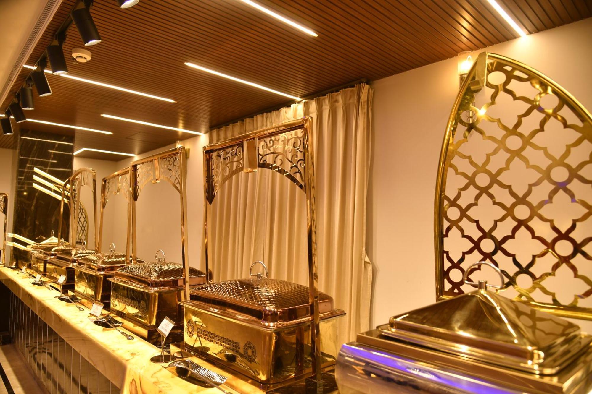 Hotel Suncity Palace Katihar Esterno foto