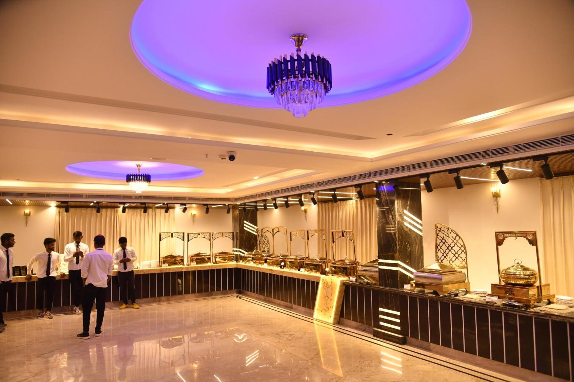 Hotel Suncity Palace Katihar Esterno foto